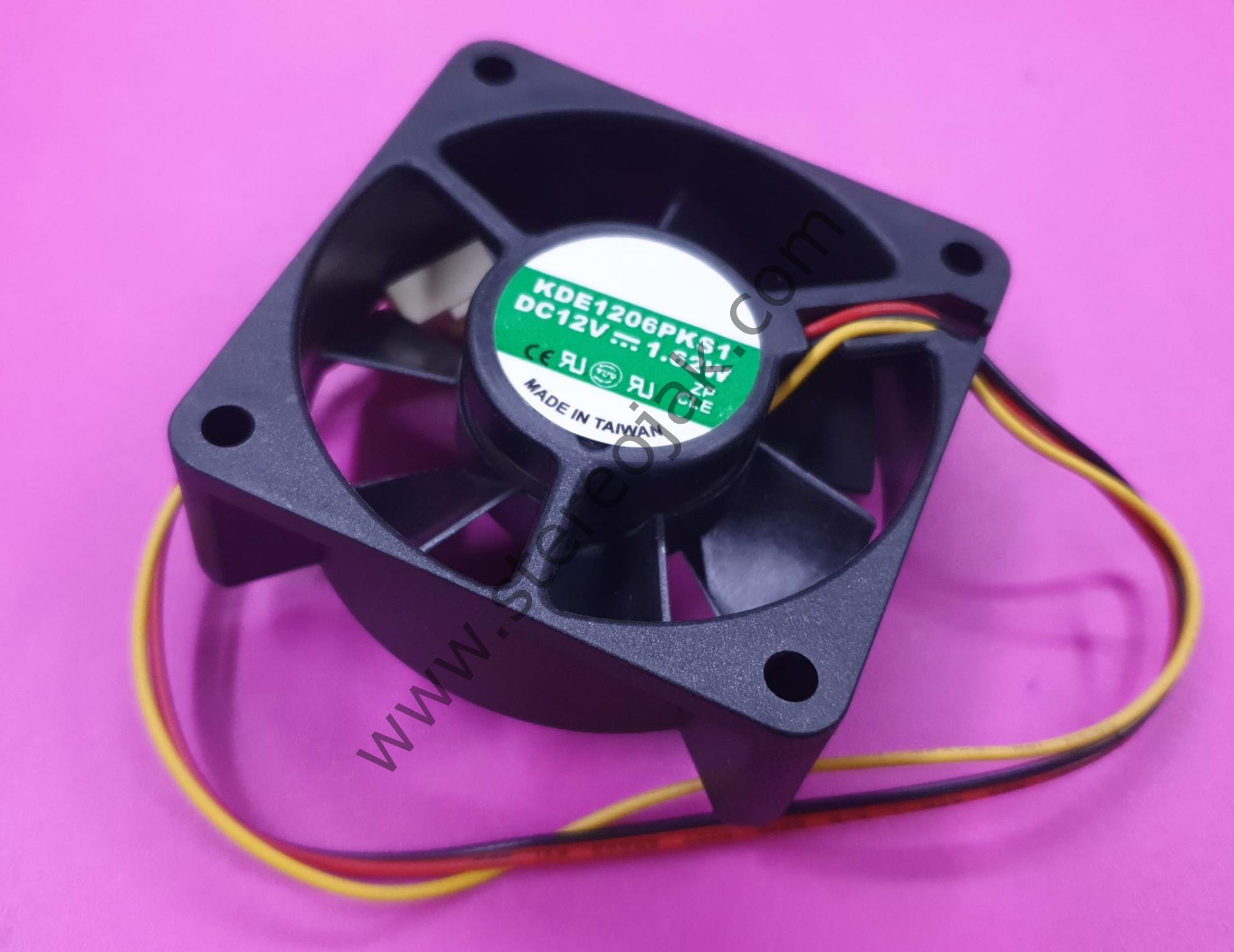 SUNON MAGLEV  MB60251V1-Q04C-C99   DC12V  1.62W    FAN