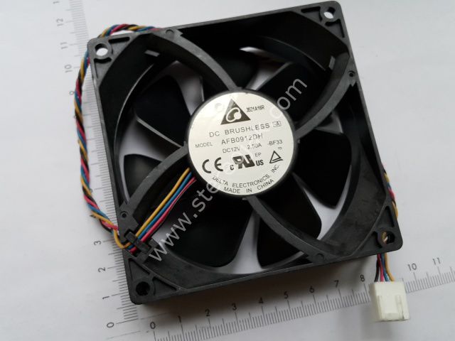 Dc brushless AFB0912DH. DC12v  2.5a.   92x92x25mm rulmanlı 4 kablolu fan