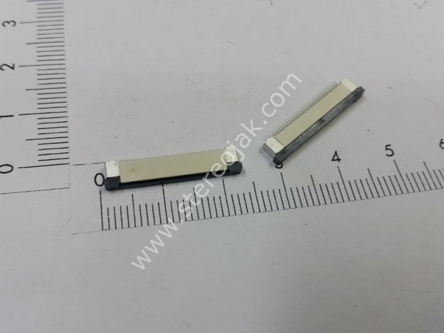 32 pin üstten kontak flat kablo yuvası 0.5mm diş aralığı