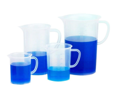 Plastic Handled Beaker Measuring Cup 500 ml