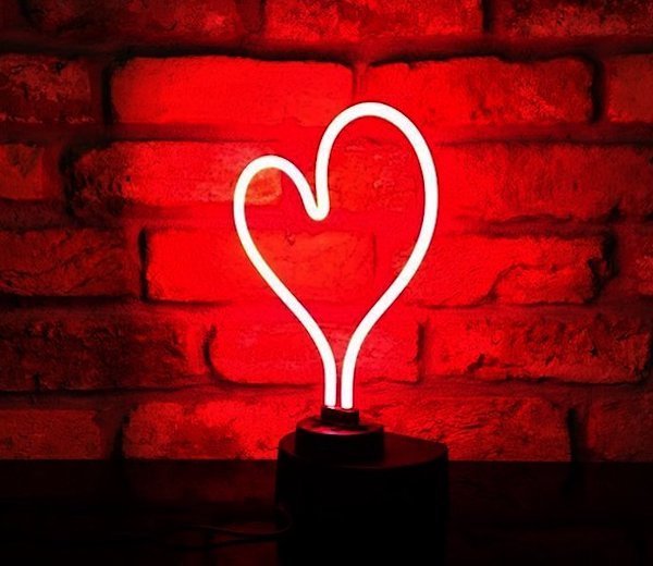 Kalp Neon Şekil