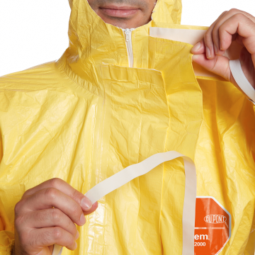 DuPont™ Tychem® 2000 C M Biyolojik Tehlikelere ve Kimyasallara Karşı Konforlu ve Hafif Koruma Tulumu Kategori III, Tip 3-B, Tip 4-B, Tip 5-B, Tip 6-B