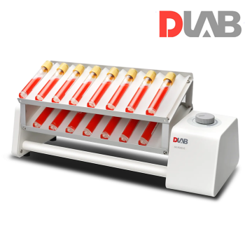 DLAB SK-R30D-E Tüp Karıştırıcı 16 X 5- 10 mL Kan Tüpleri veya 6 X 50 mL Tüpleri Sallayabilir