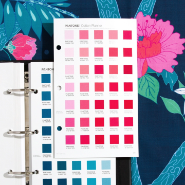 PANTONE FHIC300A TCX COLOR COTTON PLANNER / TCX KLASÖR (2625 Colors)