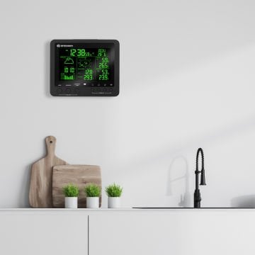 BRESSER 5-in-1 Profesyonel Meteoroloji İstasyonu Renk Değiştiren Ekranlı