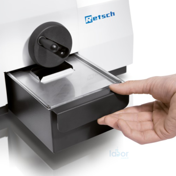 Retsch BB 50 Çeneli Kırıcı  Besleme Malzemesi: Sert, Kırılgan, Orta Sert, Sert Malzeme Giriş Büyüklüğü: < 40 mm Çıkış Büyüklüğü: < 0.5 mm