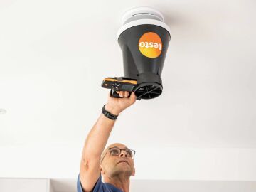 Testo 417 pervane Anemometre SET1 App Bağlantılı Pervane Anemometre (menfez çıkışları için) ve Ölçüm Hunileri