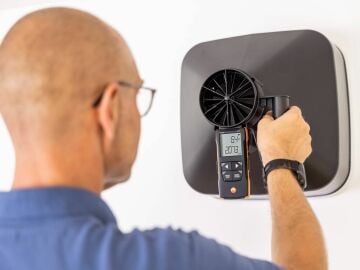 Testo 417 pervane Anemometre SET1 App Bağlantılı Pervane Anemometre (menfez çıkışları için) ve Ölçüm Hunileri
