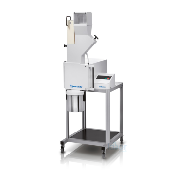 Retsch Sm 300 Kesmeli Öğütücü  Besleme Malzemesi: Yumuşak, Yarı Sert, Sert, Elastik Malzeme Giriş Büyüklüğü: < 60 X 80 mm Çıkış Büyüklüğü: 0.25 - 20 mm Hız, 50 Hz (60 Hz) De: 700 - 3000 Dk-1