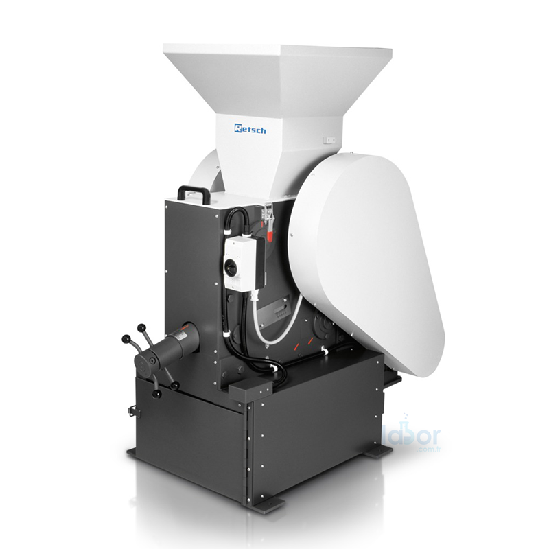 Retsch BB 300 Çeneli Kırıcı  Besleme Malzemesi: Sert, Kırılgan, Orta Sert, Sert Malzeme Giriş Büyüklüğü: < 130 mm Çıkış Büyüklüğü: < 5 mm