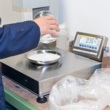 PCE EP 150P2 Endüstriye Terazi  60 kg...10 gr   / 150 kg... 20 gr