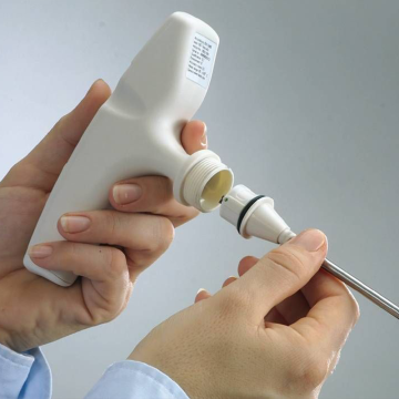 Testo 105 Saplama Tip Termometre HACCP Su Geçirmez  -50… +275 °C  Burgulu Ölçüm Ucu ile