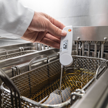 Testo 106 Saplama Tip Termometre HACCP   Su Geçirmez  -50… +275 °C
