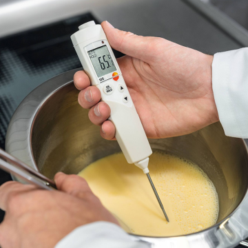 Testo 106 Saplama Tip Termometre HACCP   Su Geçirmez  -50… +275 °C