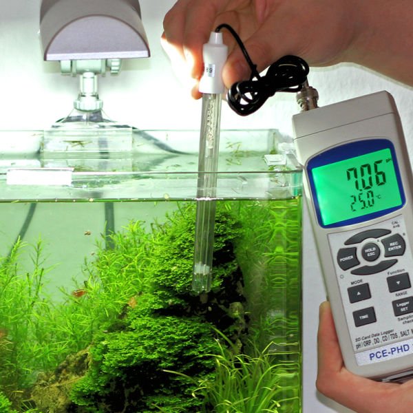PCE-PHD 1 Data Logger pH değeri, iletkenlik, oksijen, sıcaklık ölçüm cihazı / SD hafıza kartı (16 GB’ye kadar)