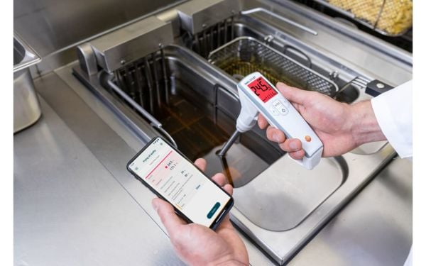 Testo 270 BT Akıllı Kızartma Yağı Kalite Ölçer | Ücretsiz Uygulama İle