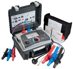 Megger MIT1025 İzolasyon Test Cihazı