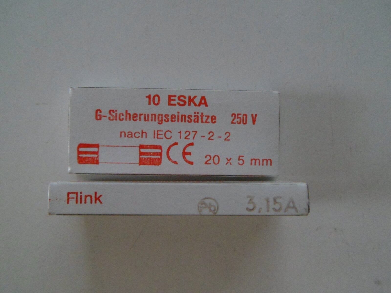 ESKA 520600 250V 20X5 MM SİGORTA 14 ADET