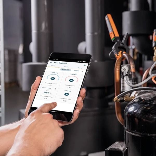 Testo 115i Akıllı Telefon İle Yönetilebilen Kıskaçlı Termometre