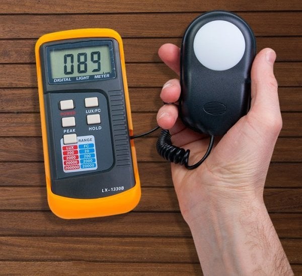 LX-1330B Lüksmetre Işık Ölçer