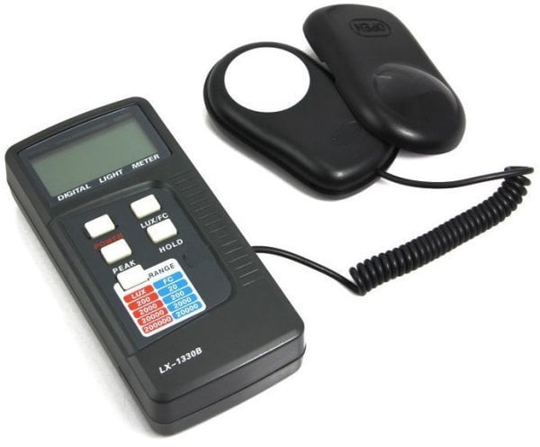 LX-1330B Lüksmetre Işık Ölçer
