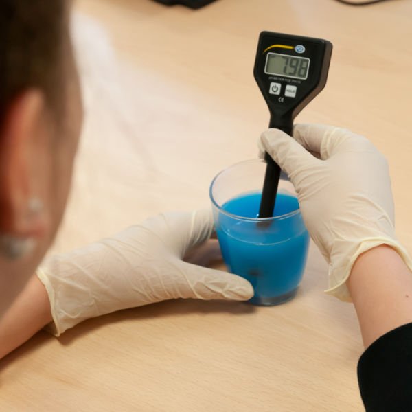 PCE-PH 15 pH Metre