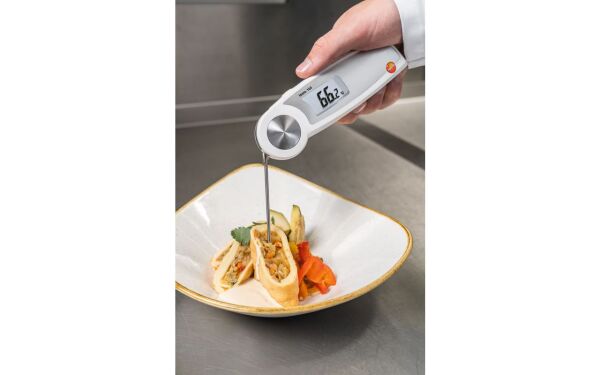 Testo 104 Su geçirmez, katlanabilir sıcaklık ölçüm cihazı