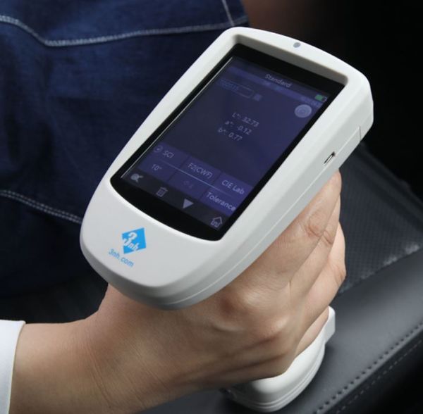 3nh ST50 Renk Ölçer Spektrofotometre - Renk Ölçüm Cihazı Dahili fotodiyot dizisi (çift 20 grup) Silikon Fotodiyot Sensörler - 3,5'' TFT Dokunmatik Ekran - 400-700nm