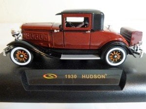 1930 Hudson diecast araba. Signature Models üretimi.  Kutuludur. 1/32