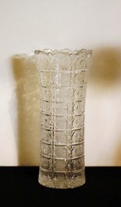 Baccara  el kesmesi   kristal vazo. Y:28cm.  Ağız çapı:12cm.
