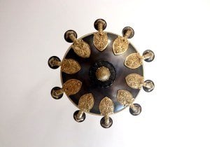 Bronz 10 kollu altın vermeyli Fransız  avize. 19. Yüzyıl. Çapı 70 cm.