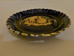 Limoges imzalı altın yaldızlı kobalt mavisi porselen tabak. Ç:11,5cm