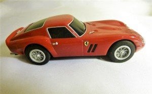 Ferrari 250 GTO diecast metal araba. Orj. kutusunda 1:38