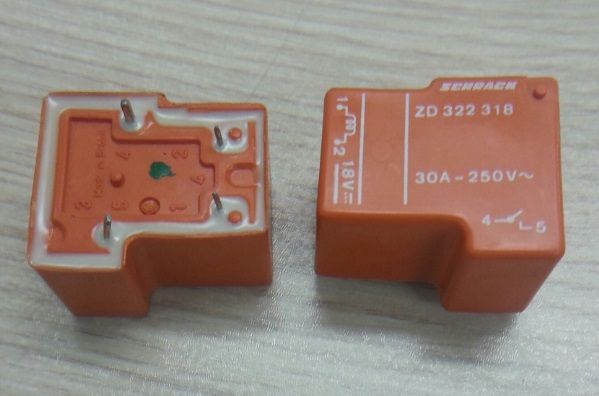 ZD322318  18V  ROLE SCHRACK RELAY BURENDEL