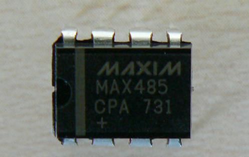 MAX485CPA  DIP8 ENTEGRE