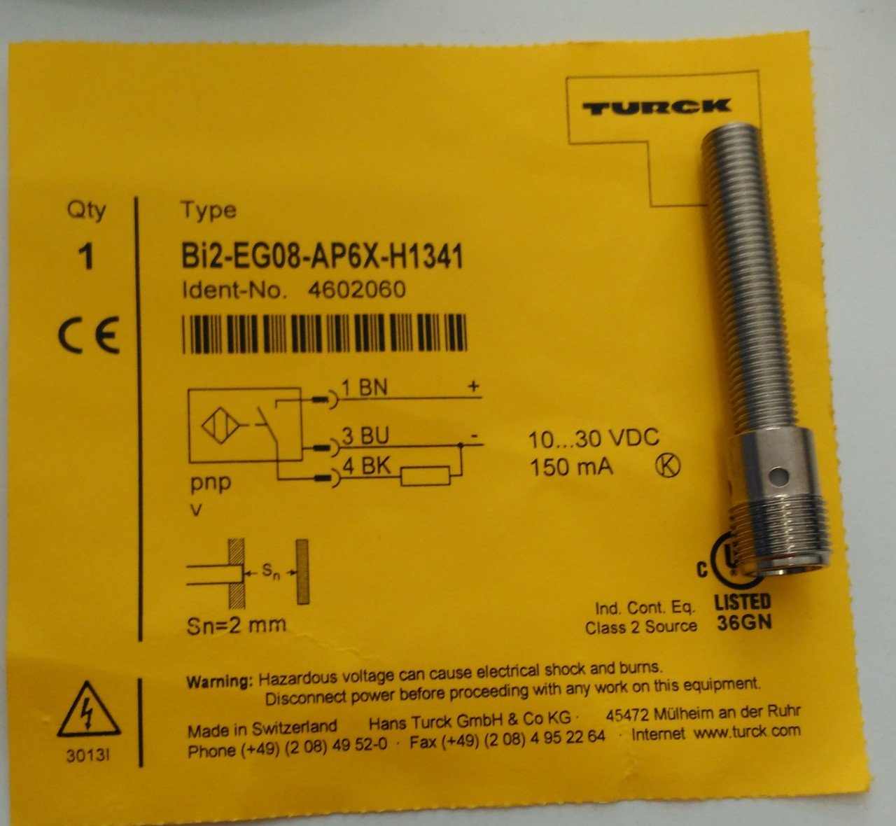 TURCK METRİK12 SOKETLİ METRİK8 PNP ENDÜKTİF SENSÖR