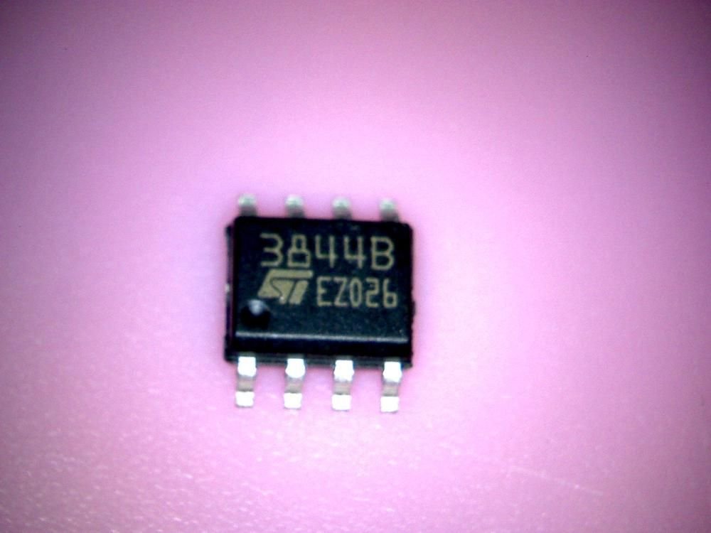 UC3844 SO8 SMD ENTEGRE UC3844B UC38448