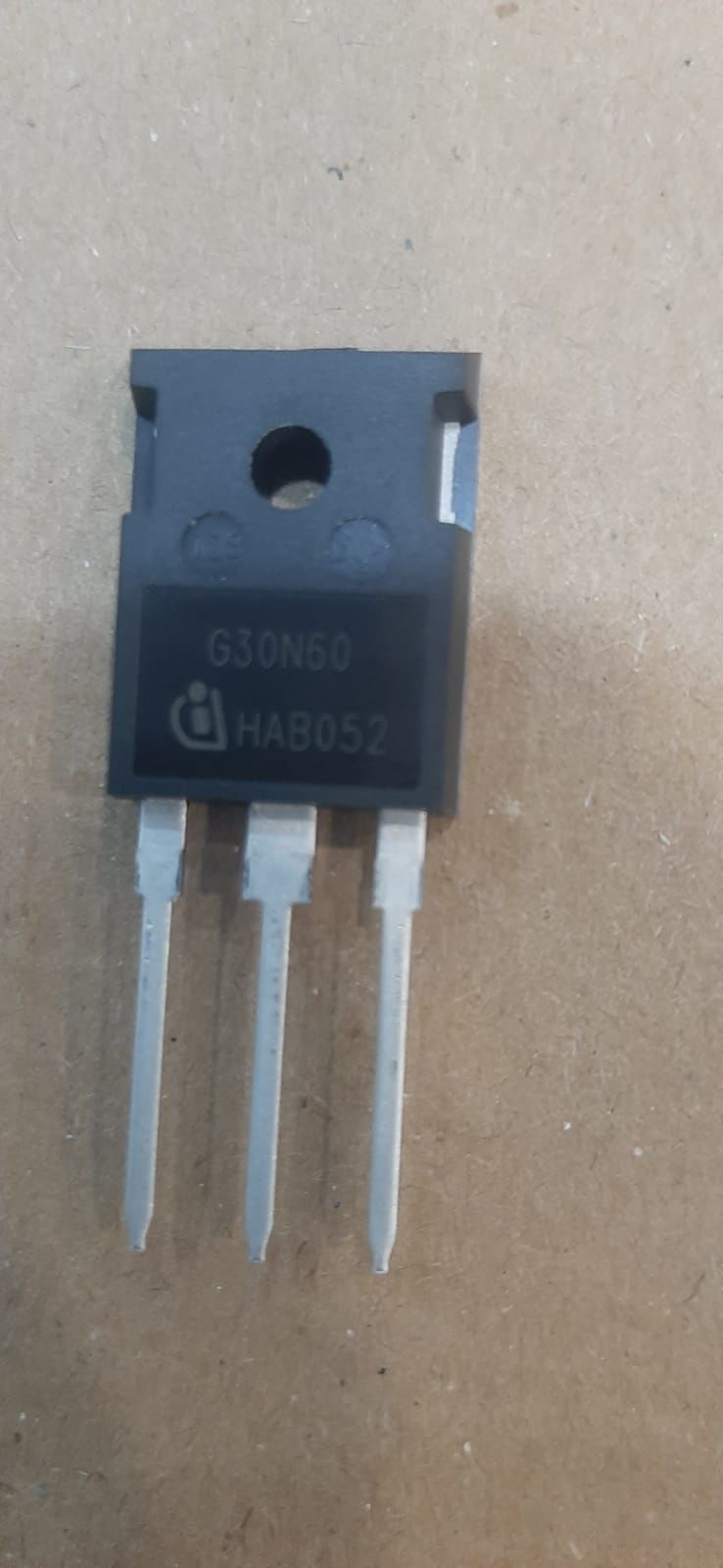 SGW30N60 - (G30N60) TO-247 600V 41A 250W IGBT TRANSISTOR