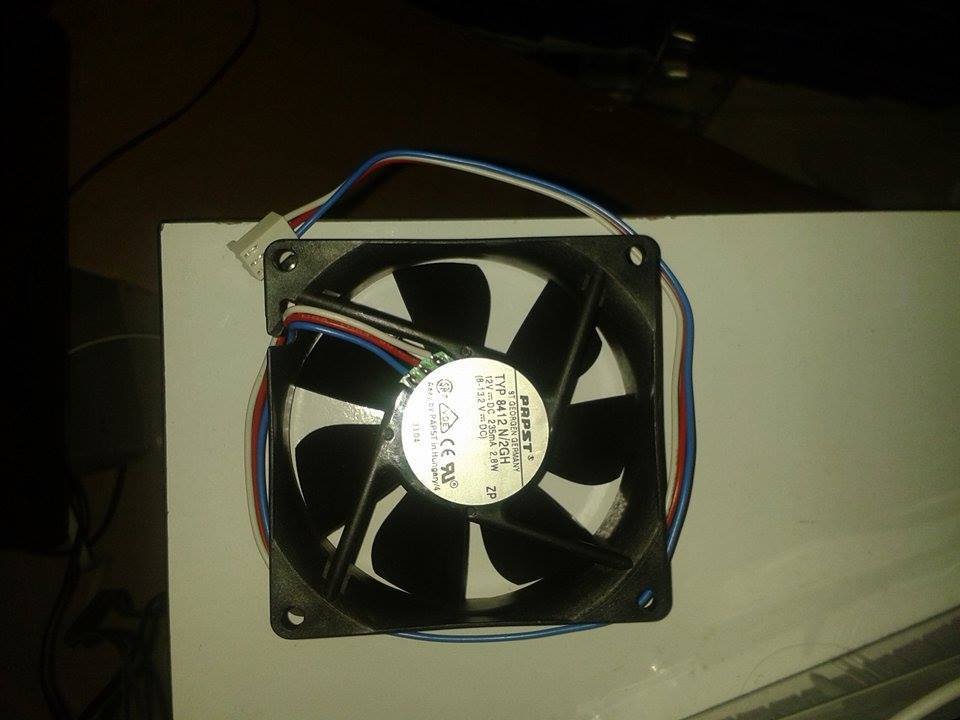 TYP 81412 N / 2GH ZP 12 V DC 235 mA 2.8 W TYP 81412 N / 2GH ZP  PAPST BURENDEL
