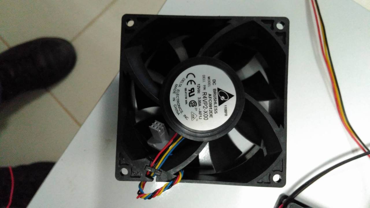 AFC912D 1108PR DELTA R4VP2-X00 12V DC  12V DC DELTA FAN BURENDEL