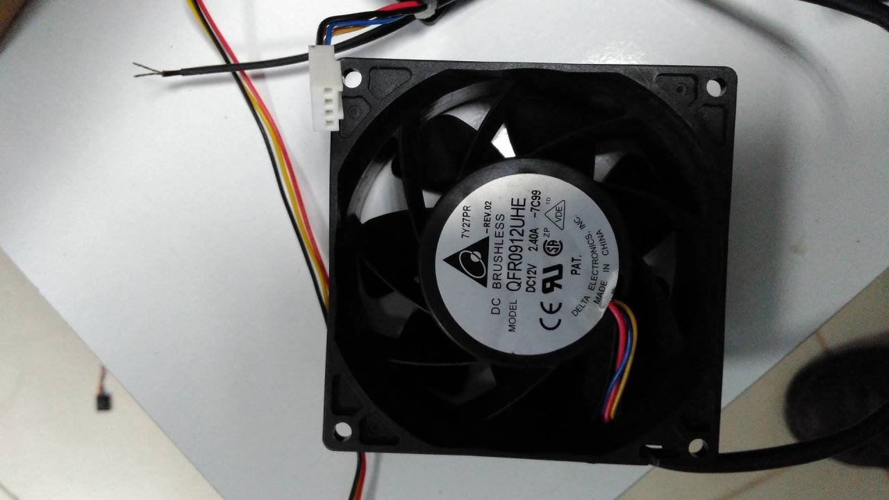 QFR0912UHE 7Y27PR 12 V DC DELTA FAN BURENDEL