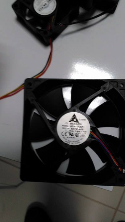 AFB1212 VH 12 V DC  0.70 A 120X25 4mm DELTA FAN BURENDEL