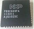 P89C669FA PLCC44 8-bit microcontroller 96 kB Flash with 2 kB RAM