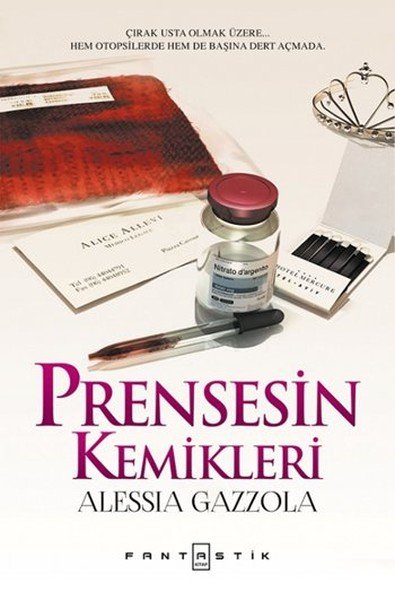 Prensesin Kemikleri, Fantastik Kitap