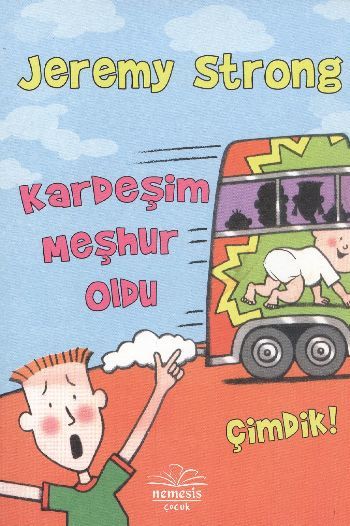 Kardeşim Meşhur Oldu, Jeremy Strong