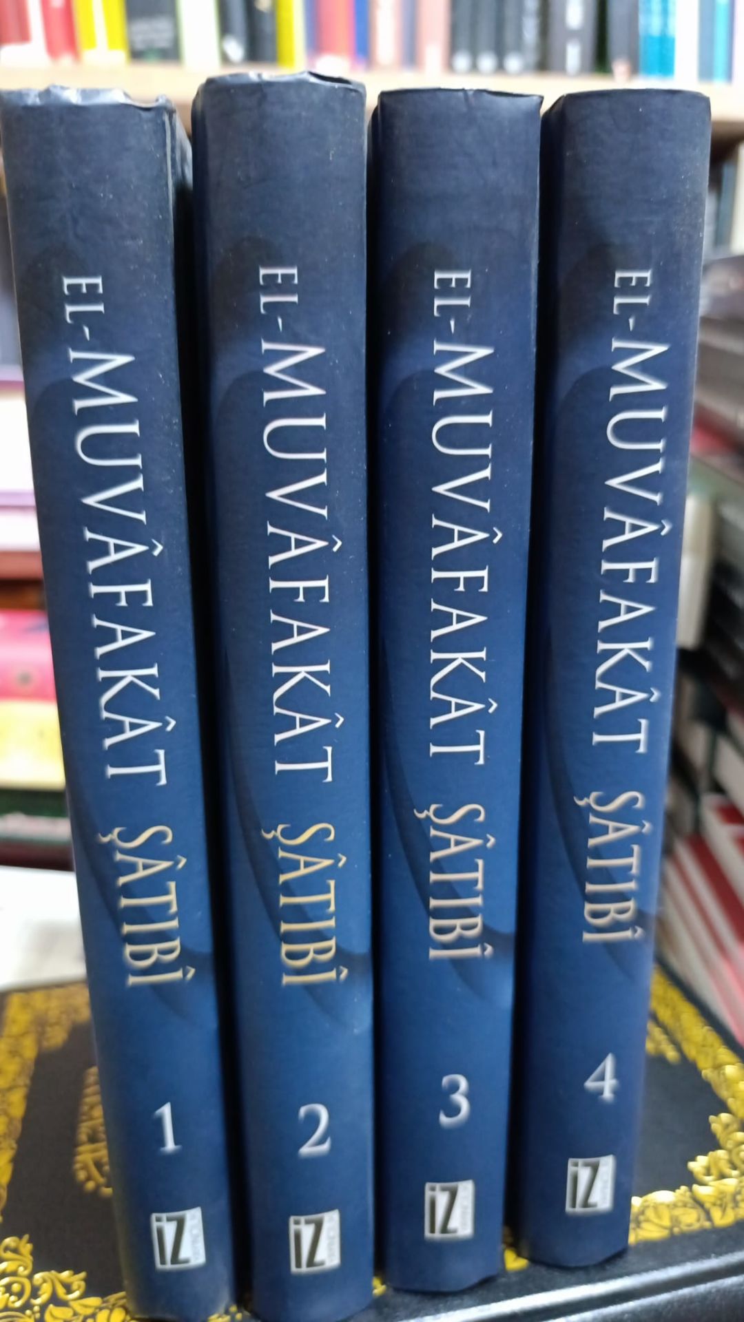 2. el El-Muvafakat İslâmi İlimler Metodolojisi-4 CİLT, İz Yayıncılık