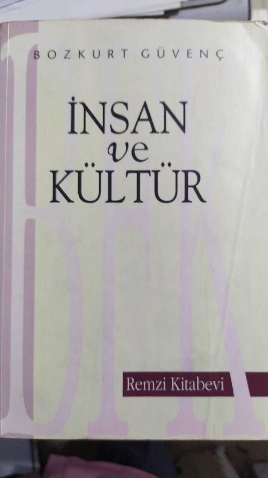 2.el, İnsan ve Kültür, Bozkurt Güvenç