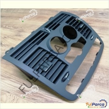 Vito W639/Viano Ön Torpido Izgarası/Ön Orta Havalandırma Izgarası, Orta Konsül/Kalorifer Hava Izgarası/Ön Göğüs/Hava Nozulu/Orta Hava Kanalı/MANUEL