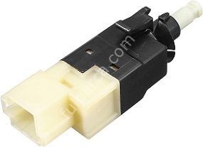 Vito W639/W203/W168/W245/W163/Vaneo W414 Fren Müşürü/Fren Pedal Şalteri
