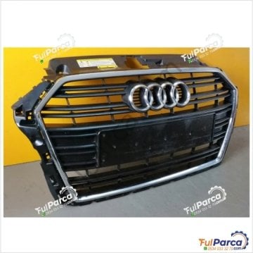 Audi A3 Ön Panjur